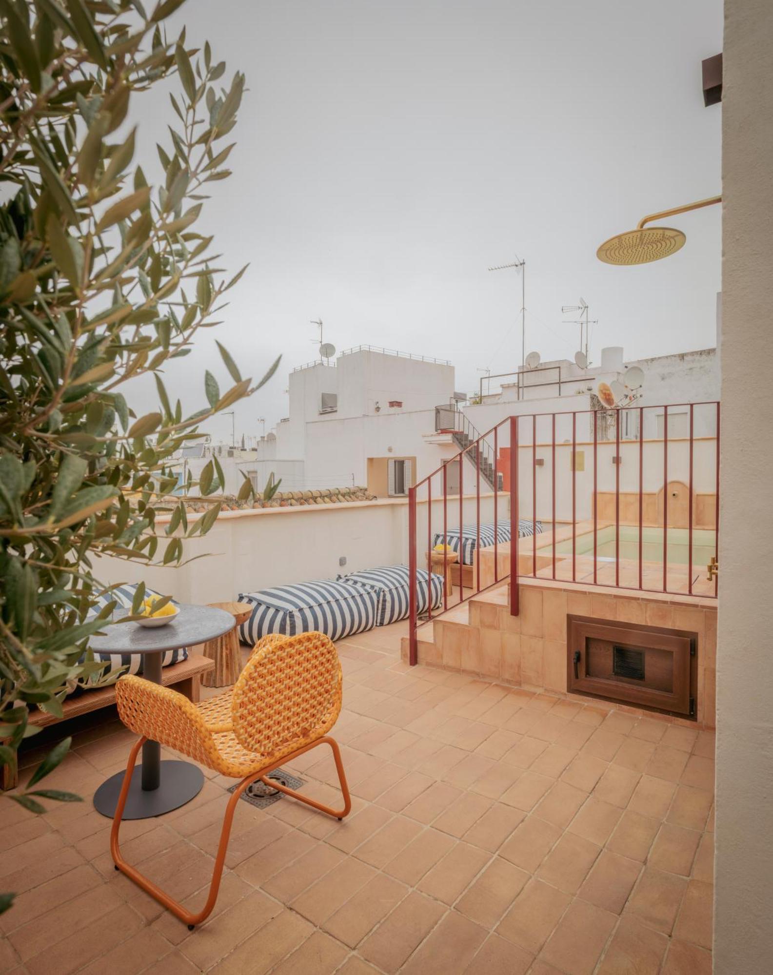 Lirium Casa Patio Hotel Sevilha Exterior foto