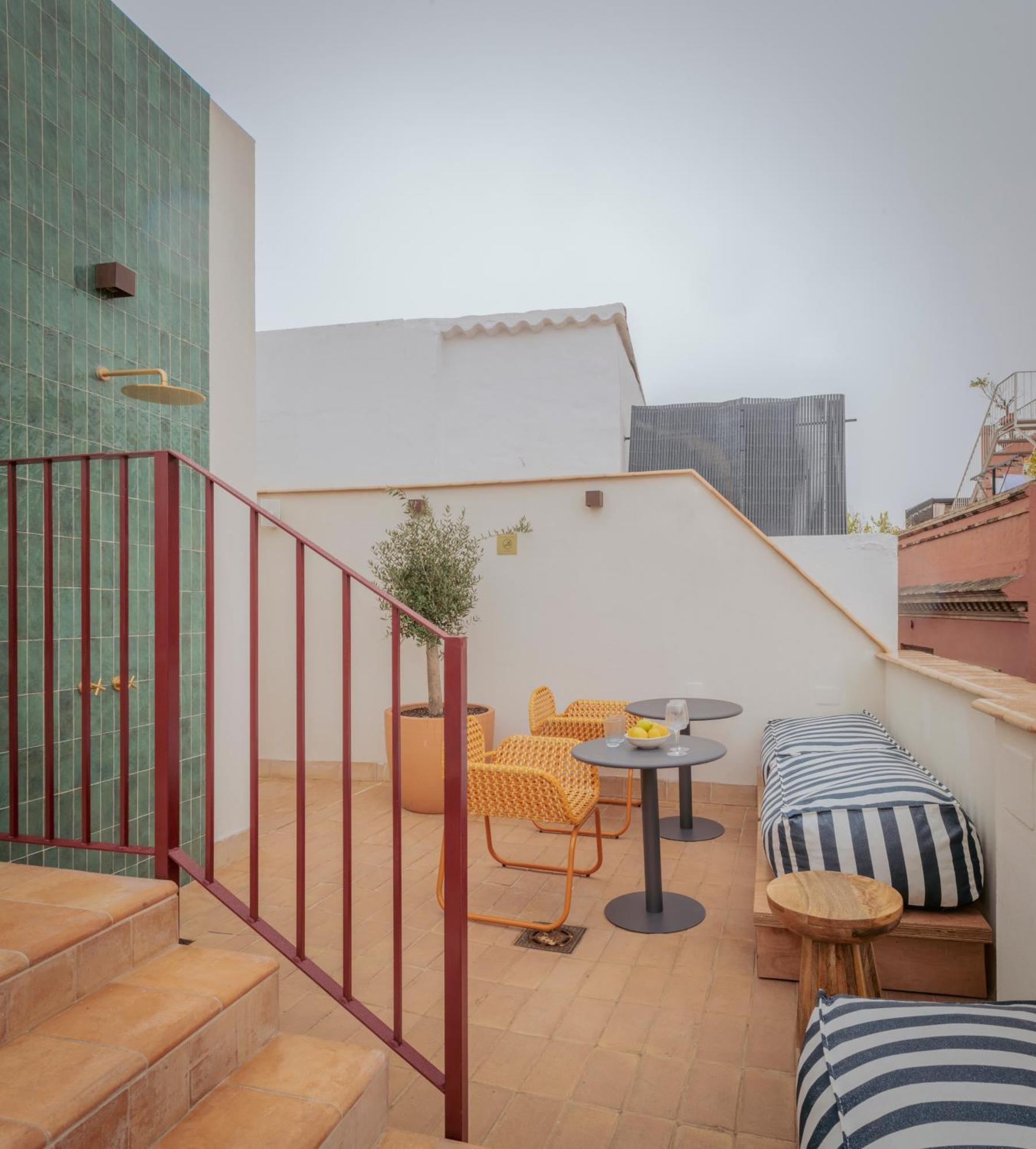 Lirium Casa Patio Hotel Sevilha Exterior foto